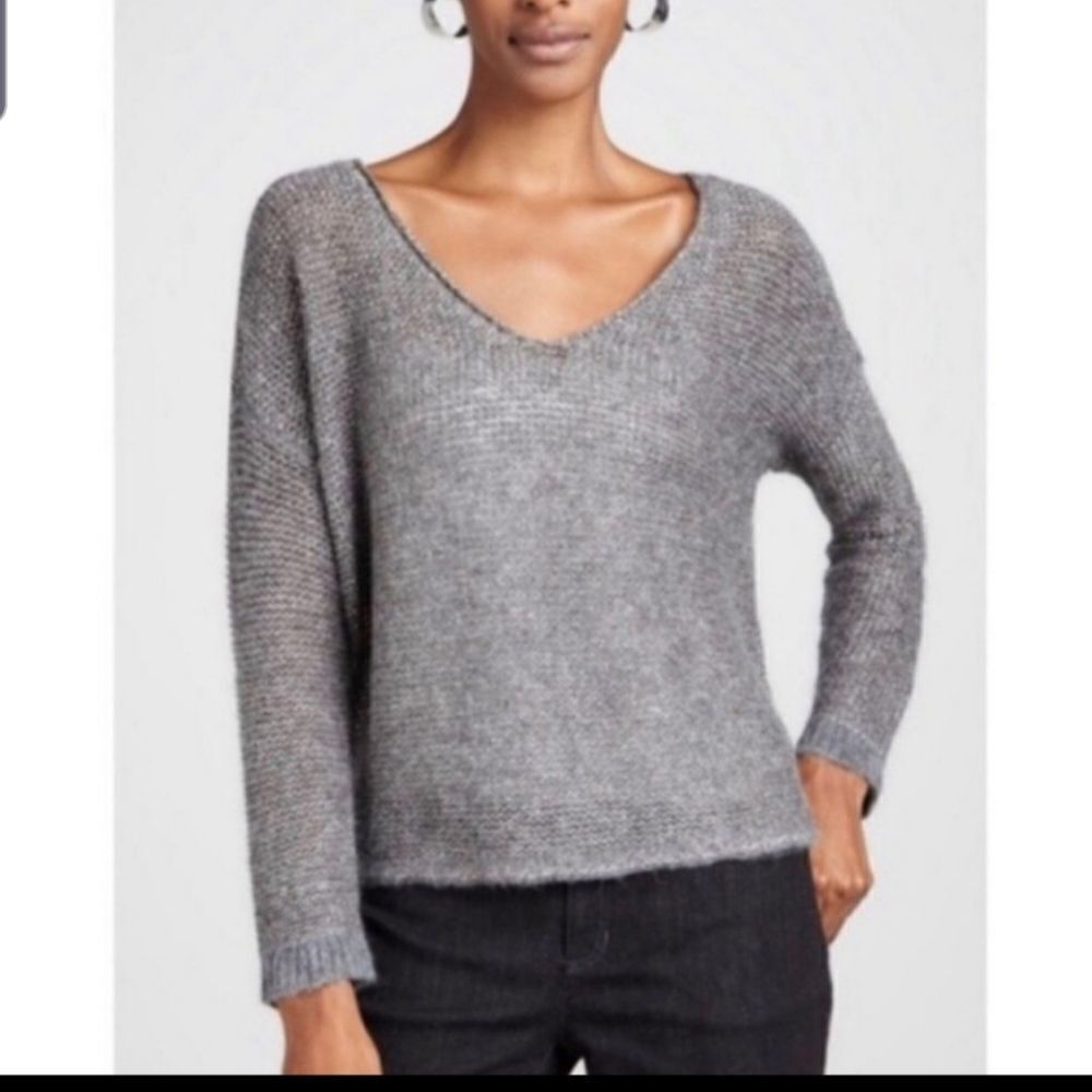 Eileen Fisher silver&grey metallic v neck wool ble